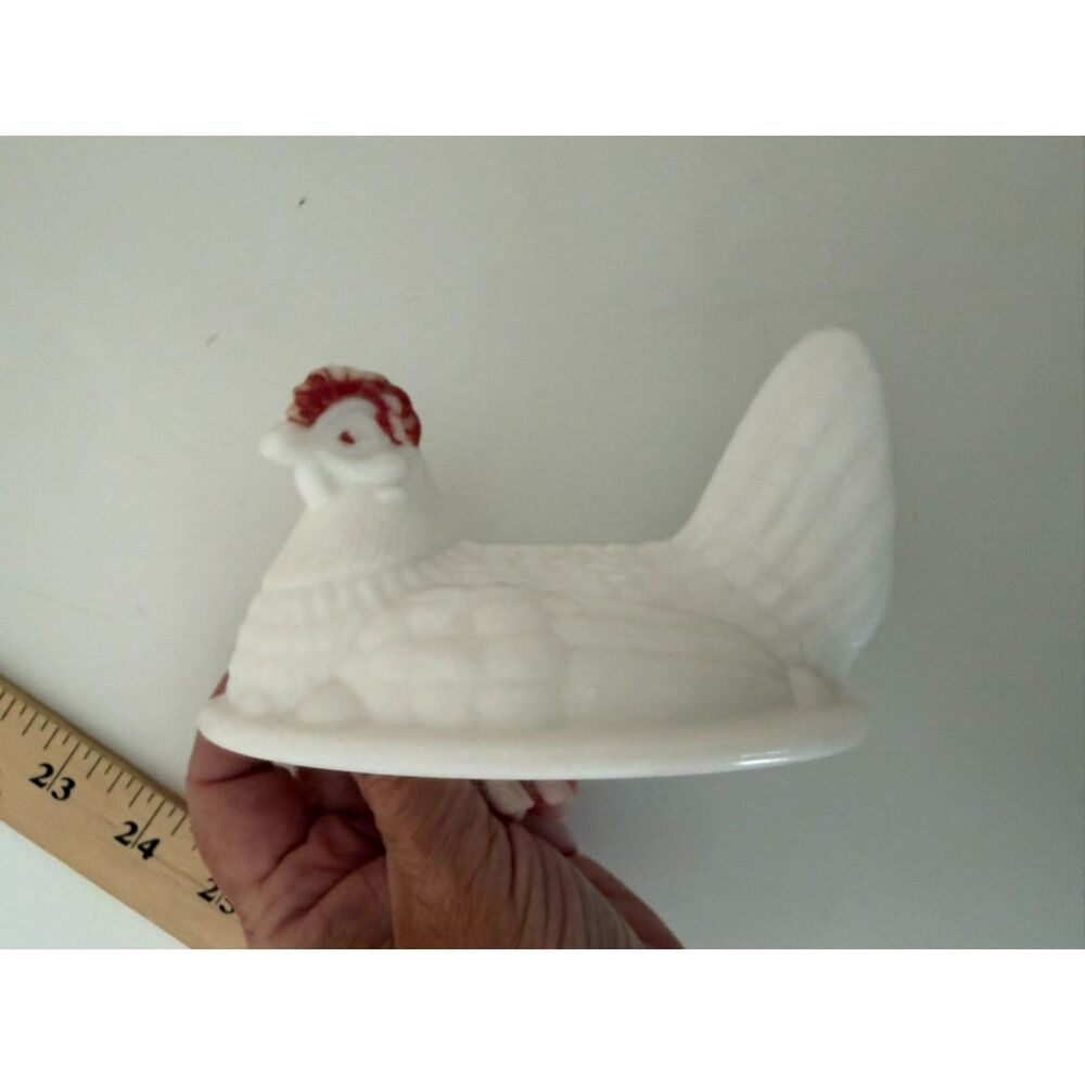 vtg westmoreland milk glass hen on nest lid with red painted comb